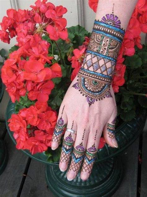 Beautiful Pakistani Eid Hand Mehndi Designs 2012 ~ Pk Fashion Style
