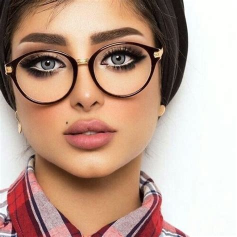 Makeup Tips For Girls With Eyeglasses Mosspink