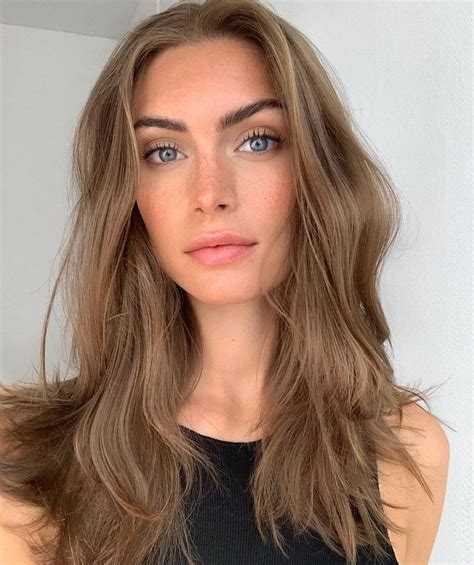 Marion Pascales Instagram Profile Post Beautiful Long Hair