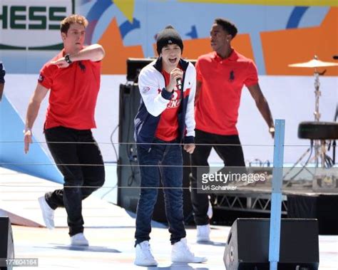 Austin Mahone Performs At The 2013 Arthur Ashe Kids Day At Usta News