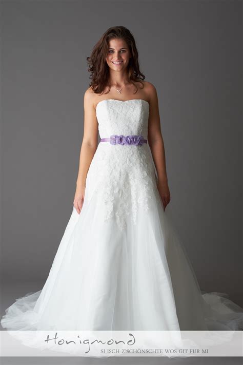 Was das funkelnde hochzeitskleid genau gekostet hat, ist geheim. Hochzeitskleid Kosten Schweiz Doesn't Have To Be Hard ...