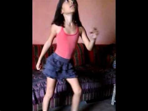 #meninas_dancando | 9712 people have watched this. Garota Linda Dançando e arrasando... - YouTube