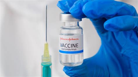 Le niveau de vaccination de chacun est une information personnelle, tout comme le numéro de la carte d'assurance maladie. COVID-19 : faux passeport vaccinal, faux résultats de ...