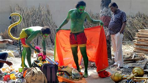 It marks the birth of lord rama, but when is ram navami and how is it celebrated? Hindus dress up to celebrate Rama Navami festival in India ...