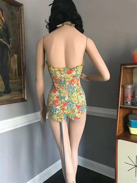 Vintage 60s Pinup Girl Swimsuit Gabar Shirred Floral Gem