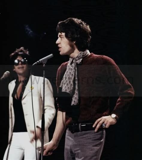 Sir michael philip jagger (born 26 july 1943) is an english singer, songwriter, actor, and film producer who has gained worldwide fame as the lead singer and one of the founder members of the rolling. Temná byla noc