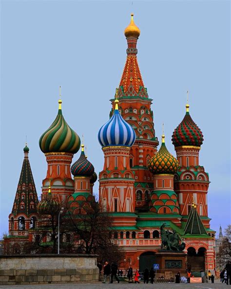 St Basils Cathedral Red Square Moscow Famous Buildings Places To