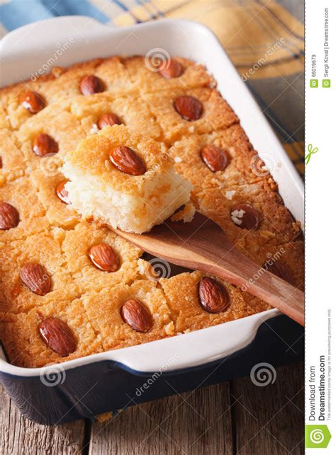 Check spelling or type a new query. Kuchen Mit Mandeln Basbousa Abschluss Oben In Der Backform ...