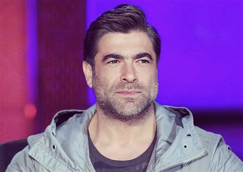 Born september 14, 1974), known by his stage name wael kfoury (وائل كفوري), is a lebanese singer, musician and songwriter. وائل كفوري نجم مهرجانات طرابلس الدولية - Ne7na Magazine