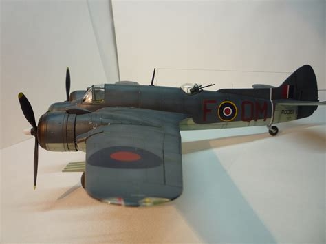 Bristol Beaufighter Tfmkx Fighter Aircraft Plastic Model Airplane