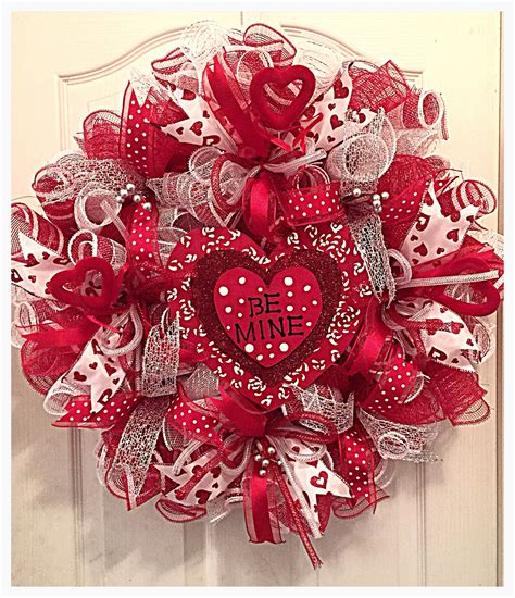 Be Mine Valentine Red And White Heart Deco Mesh Wreath Red And Etsy Valentine Day Wreaths
