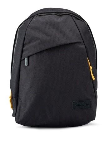 Crumpler Idealist Backpack Uni Sex Mens Fashion Bags Backpacks On Carousell