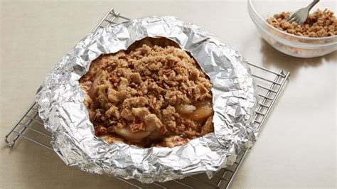 I have given the recipe to friends.i. Cinnamon Roll Dutch Apple Pie Recipe - Pillsbury.com