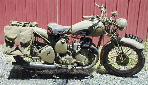 To the best of my knowledge and using the ( bsa buyer's guide ) and checking the #'s this is a 1939 or 1940 war time model. 1940s BSA WM20 Classic Motorcycle Pictures
