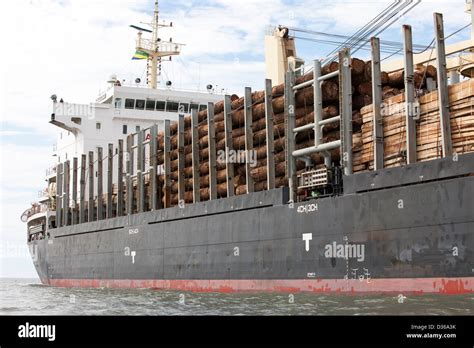 Timber Ship Hi Res Stock Photography And Images Alamy