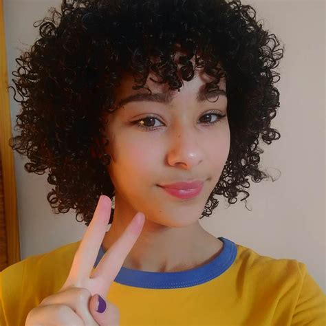 Natural Frizzy Curly Hair Blog Beyin