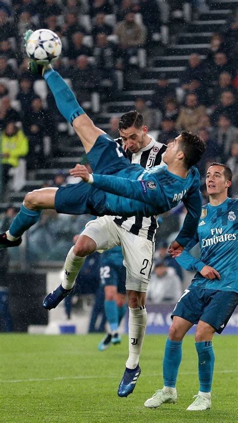Ronaldos Breathtaking Bicycle Kick Against Juventus Which Was