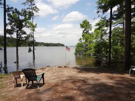 Ogg's fish camp is an rv park on sam rayburn lake, owned by darrell and karen ogg in zavalla, texas. LOG CABIN - Lake Sam Rayburn Vacation Rental