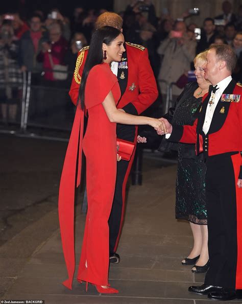 Meghan says one member of the royal family had concerns about how dark her son archie's skin would be. Meghan Markle and Prince Harry arrive at Mountbatten ...