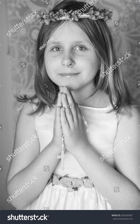 Young Girl Praying Stock Photo 266283407 Shutterstock