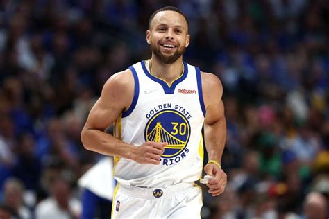 How Tall Is Stephen Curry Real Age Weight Height In Feet