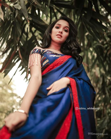 Check out actress anikha exclusive photos & images on galatta. 100+ Anikha Surendran Latest HD Photoshoot Stillls (2020)