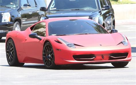 Justin Bieber Spotted In His Ferrari 458 Italia Now Matte Red Gtspirit