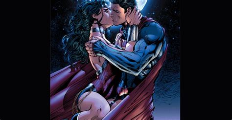 With This Kisssuperman And Wonder Woman Are Finally An Item