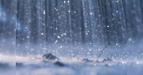 Hujan yang turun terus menerus berisiko tinggi menimbulkan banjir. Rasulullah S.A.W dan Malaikat Penghitung Tetesan Air Hujan ...