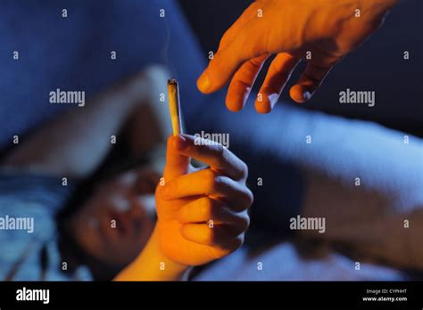 Smoking A Joint Stock Photos And Smoking A Joint Stock Images Alamy
