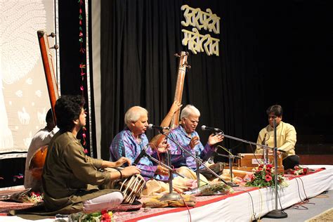 Rajan mishra & sajan mishra raga jhinjhoti in teentaal. Rajan and Sajan Mishra - Wikipedia