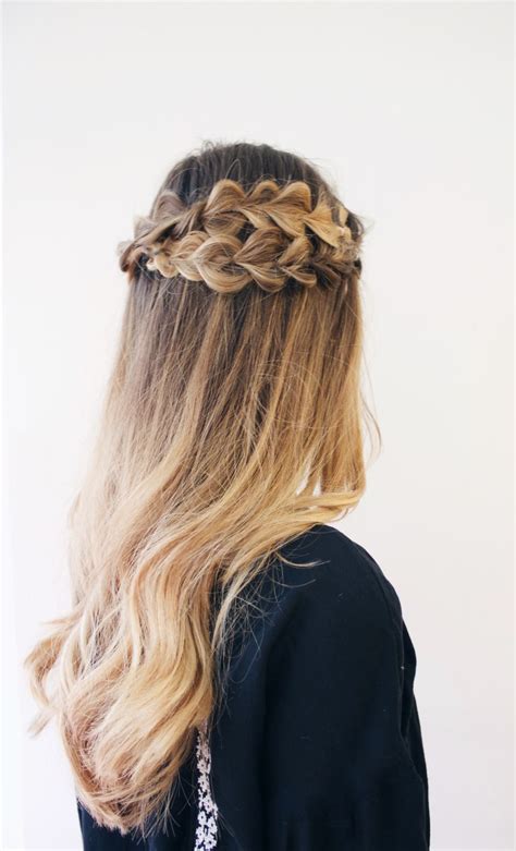To wear this style, pull your long hair into a bun and tie it with a band. 25 Easy Hairstyles For Long Hair