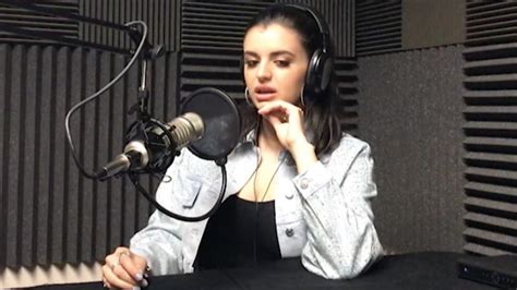 Online Abuse Troubled Singer Rebecca Black For Years Bbc News