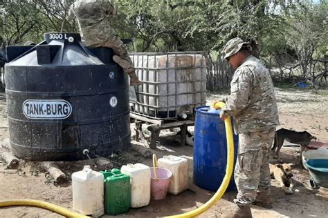Un Informe Asegura Que El Ejército Deriva Agua A 94 Comunidades