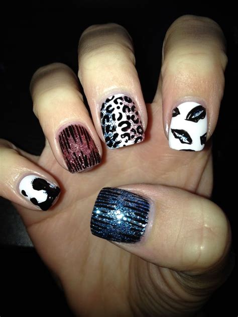 16 Cool Nail Designs - Pretty Designs