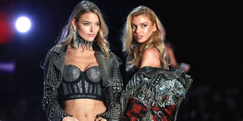 Underboob Is Becoming A Fashion Trend With The Extreme Crop Top Fashion News Conversations