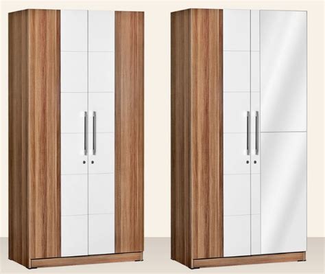 Lemari jati adalah model dengan desain yang mirip dengan lemari pakaian modern saat ini dengan 1 pintu , 2 pintu atau 3 pintu, tergantung ukuran kamar tidur. Lemari Pakaian Minimalis Model Baru