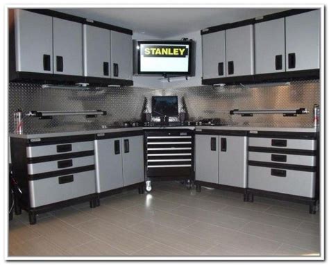 Storage unit auction from husky storage cabinets, source:classic.storagetreasures.com. Ideal Husky Garage Storage - Garage Storage Galleries ...