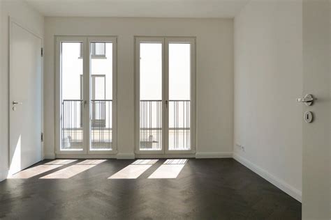 Im umkreis befinden sich die städte meerbusch und neuss. Exklusive Wohnung in Düsseldorf - Oberkassel