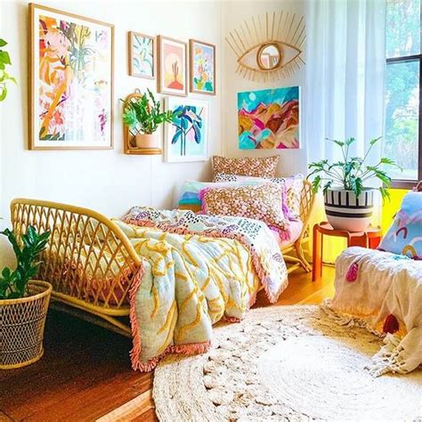 The botanical jars surrounding the brown maroon sofa empower snatching a 70 vibe along all these furniture and the mat while a larger than average cushion gives a spot to play one of the games put away in the cabinetry. Interesting Hippie Bedroom Ideas with Happy Tones and ...