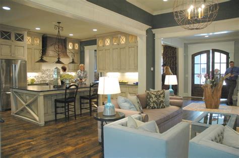 I have an open concept floor plan and it was very challenging trying to find a way to add color and have it blend from room to room without having it look like a patchwork quilt. Design Trends at Kings' Chapel Parade of Homes - The Decorologist