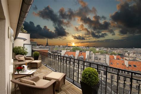 Six Most Romantic Hotels In Paris Huffpost Life