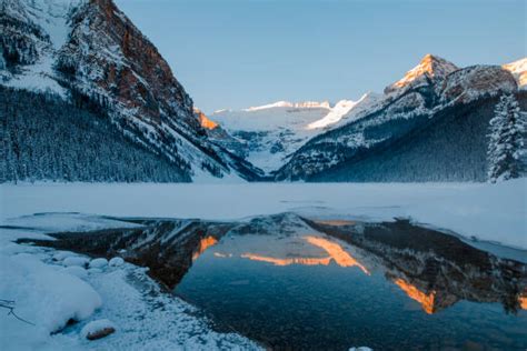 8500 Louise Gölü Alberta Stok Fotoğrafları Resimler Ve Royalty Free