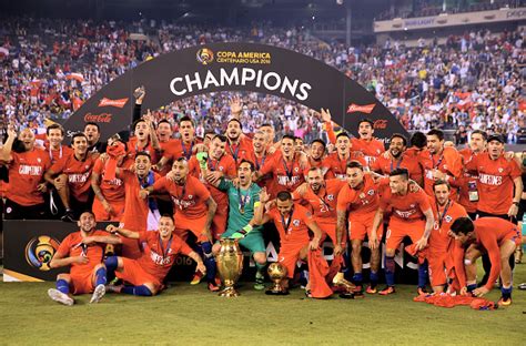 Lionel messi scored one goal and set up two as argentina reached the last four as they chase their maiden copa america title since 1993. Argentina vs Chile, 2016 Copa America Centenario final ...