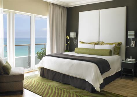 One bedroom suite at palms place. The Palms 1-Bedroom Suite Sleeping - Sophie Uliano