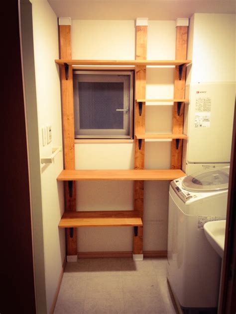 Diy可能なマンションの場合でも、「外に面した壁」や「となりの家との間の壁」など場所によって構造が変わることがあります。 具体的にいうと以下の3つ ・外に面する壁 ・外に面していないけどコ 飾り棚やオシャレなフック、コートハンガーなどを取り付けて、もっと壁diyを楽しんでくださいね! ディアウォールを使って洗面所に棚をDIYしてみた! - Kimpa Life ...