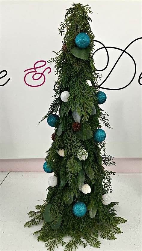 Check spelling or type a new query. A Christmas Tree Topiary - Celebrate & Decorate in 2020 ...