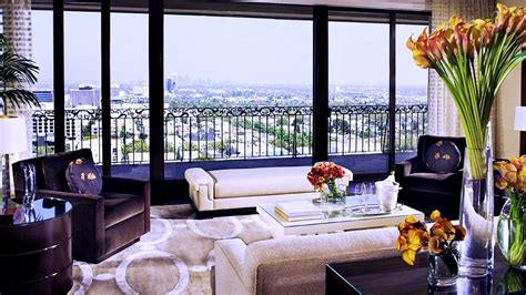 Shopping Beverly Wilshire Hotel Suites Penthouse Suite
