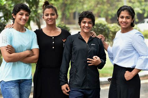 Vinesh phogat is an indian wrestler who comes from a successful family of wrestlers, with her cousins geeta phogat and babita kumari, being. Ritu prodigious amongst all the Phogats: Mahavir Phogat ...