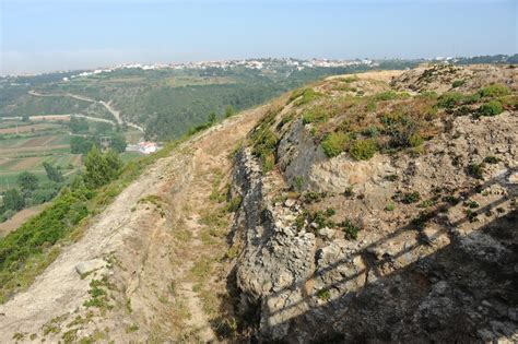 Its background theme is the lines of torres vedras, as well as the beautiful scenery over bucelas valley and over the river tagus, especially from. Fort 95 Zambujal - Friends of the Lines of Torres Vedras